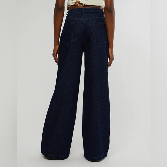 WEWOREWHAT HIGHRISE PLEATED WIDE LEG JEANS RAW WASH - Picture 2 of 9